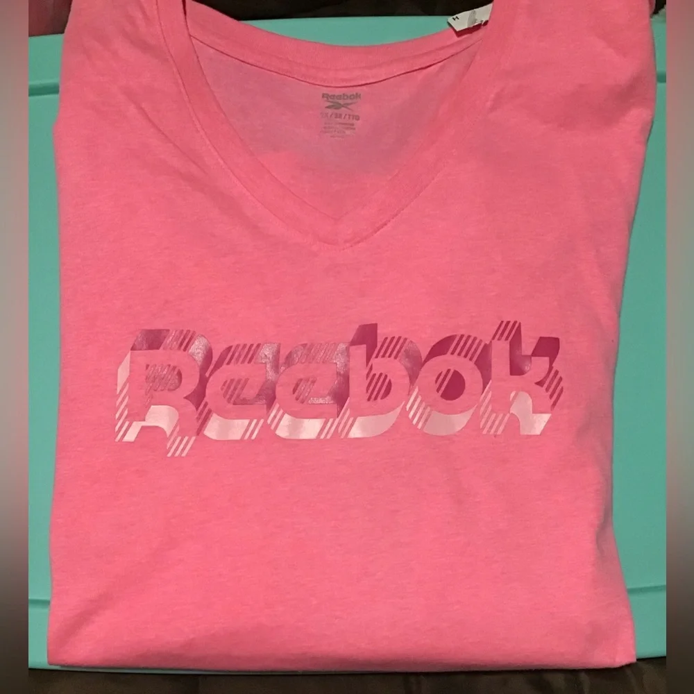 NEW Plus size Reebok top - Picture 1 of 2